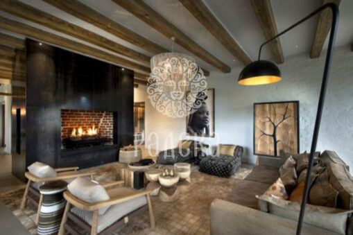 AFRICAN INTERIOR DESIGN. COLORS AND PARTICULAR QUALITIES OF AFRO-STYLE